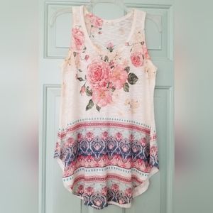 Gaze Rose Floral boho curved hem tank top Medium